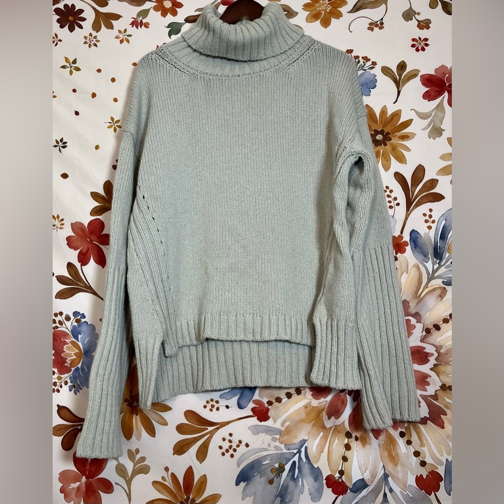 G Gwyn Goop Label Sand Beige Virgin Wool Chunky Knit Preppy Neutral Sweater Fall